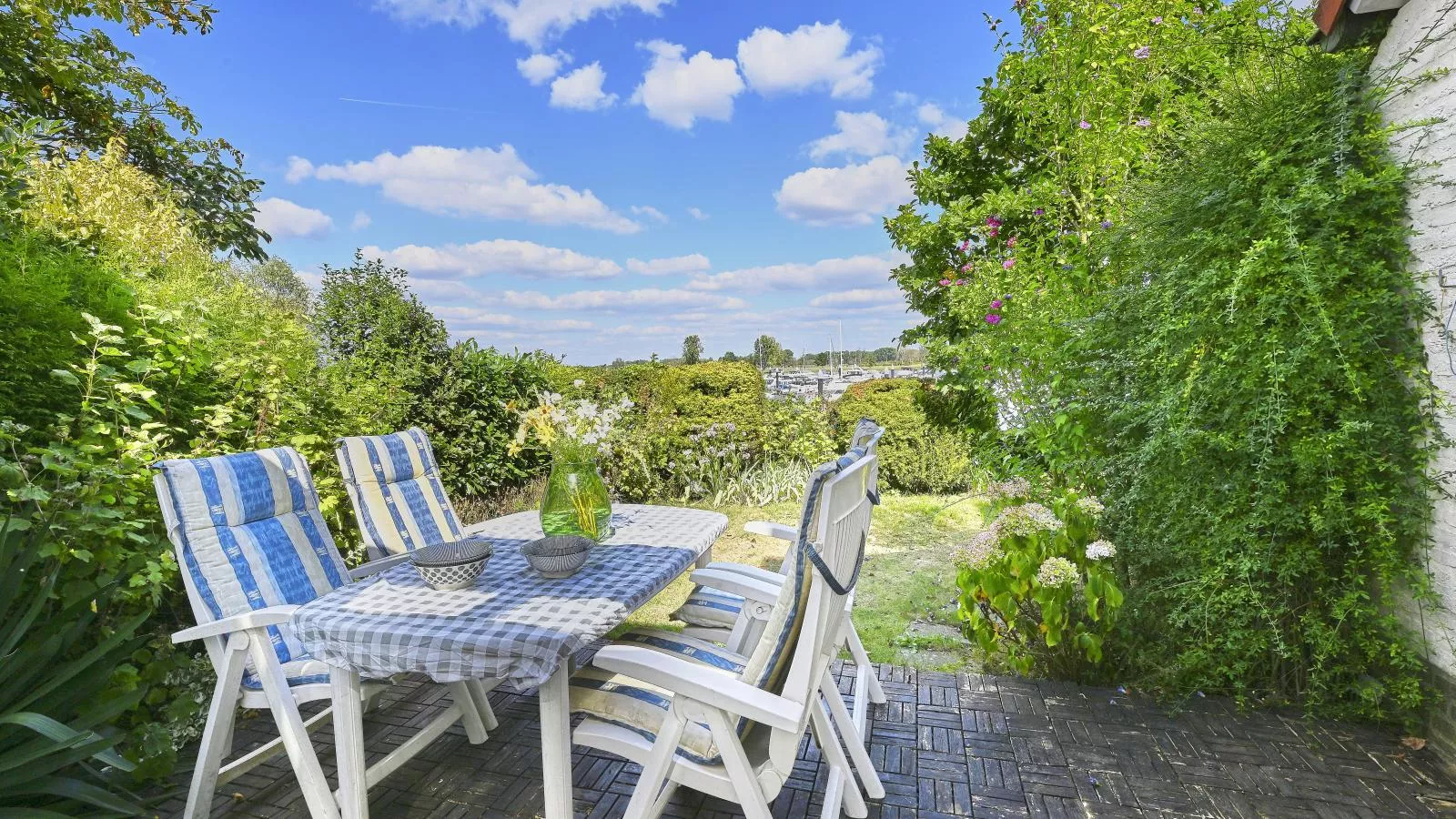 Aan de oever-Terrasbalkon