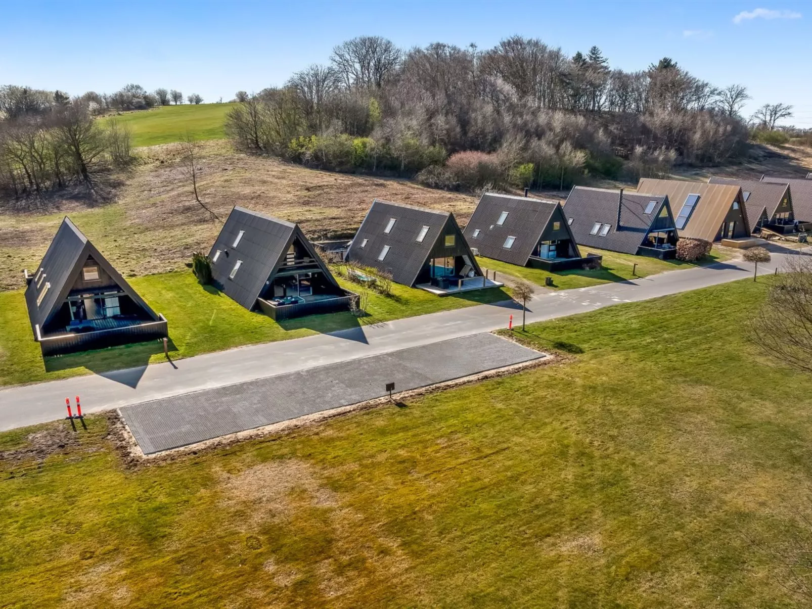 "Kauno" - 16km to the fjord