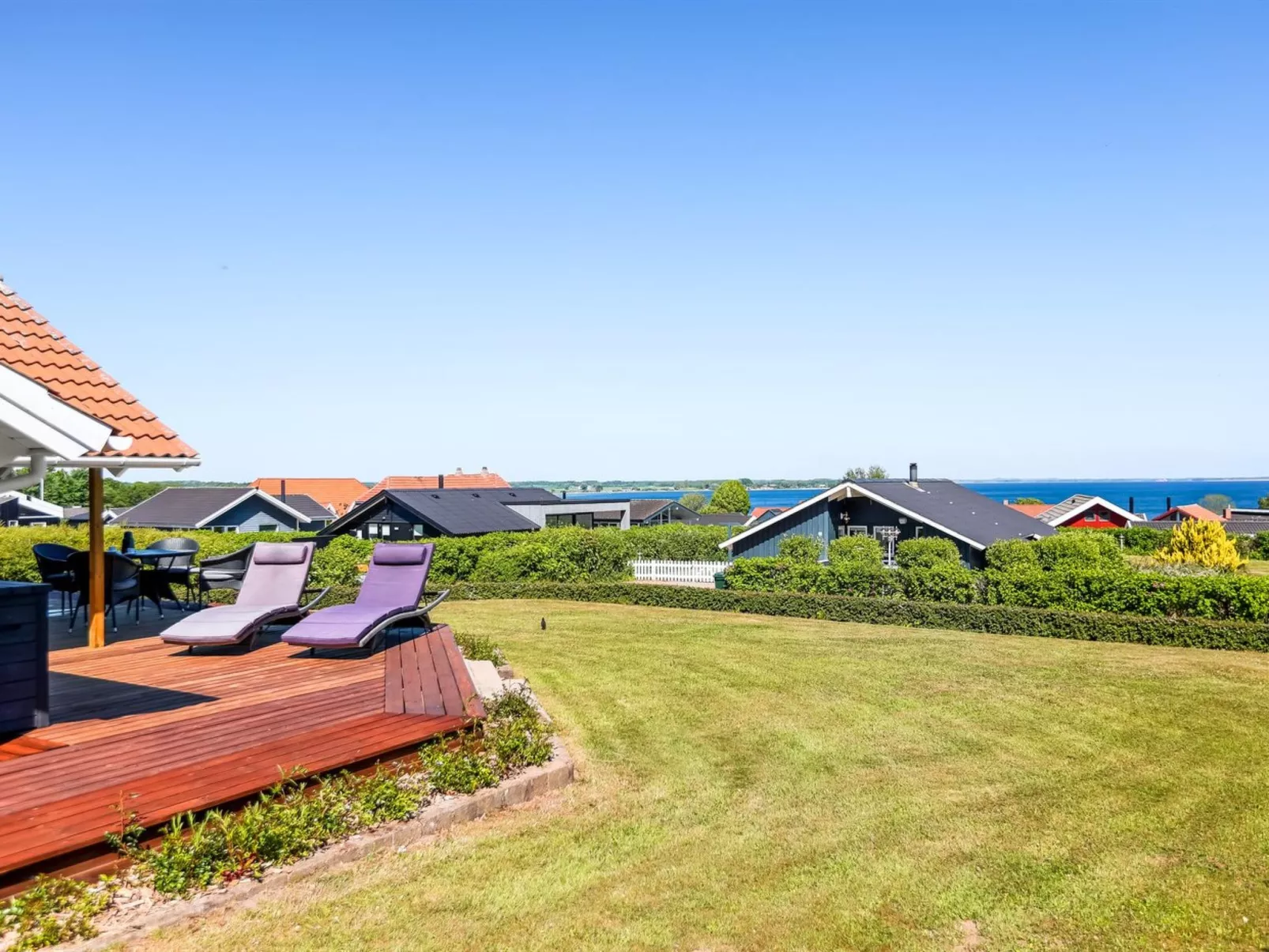 "Hoghni" - 300m from the sea