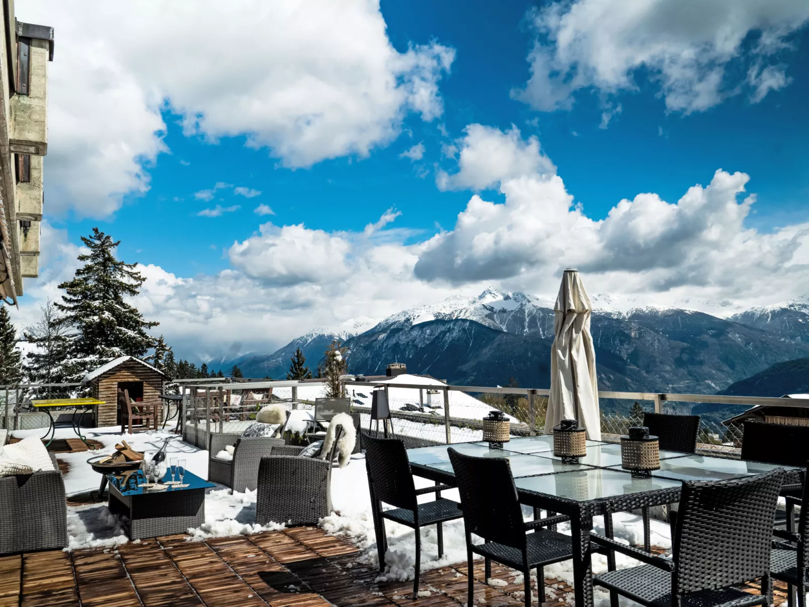 Jeanne D'Arc LOFT COMBI-Buiten