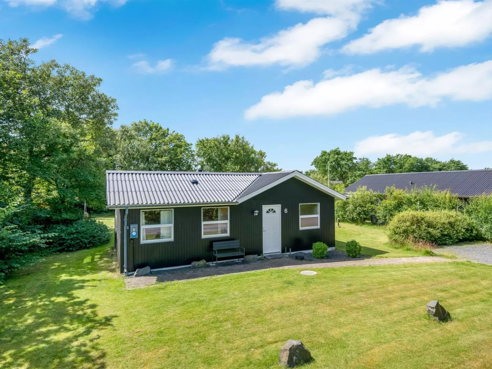 "Mina" - 600m to the fjord