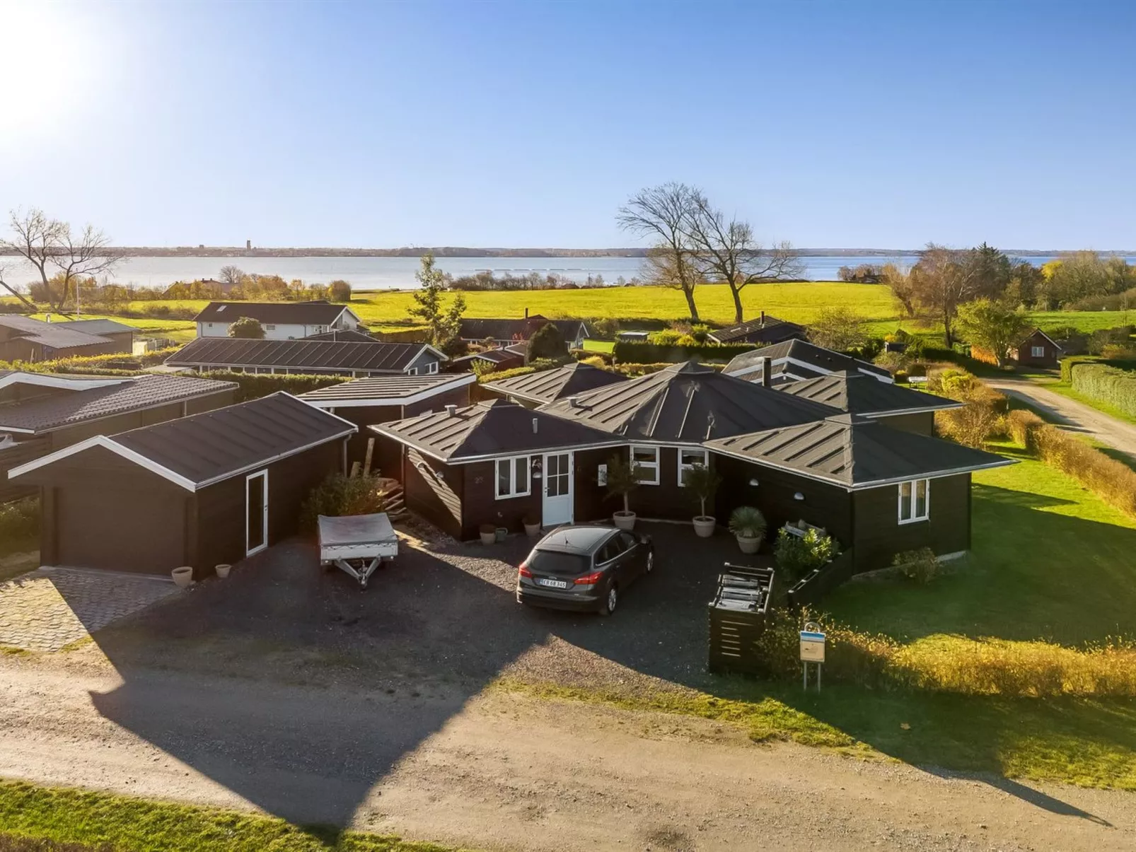 "Glenda" - 2.1km from the sea