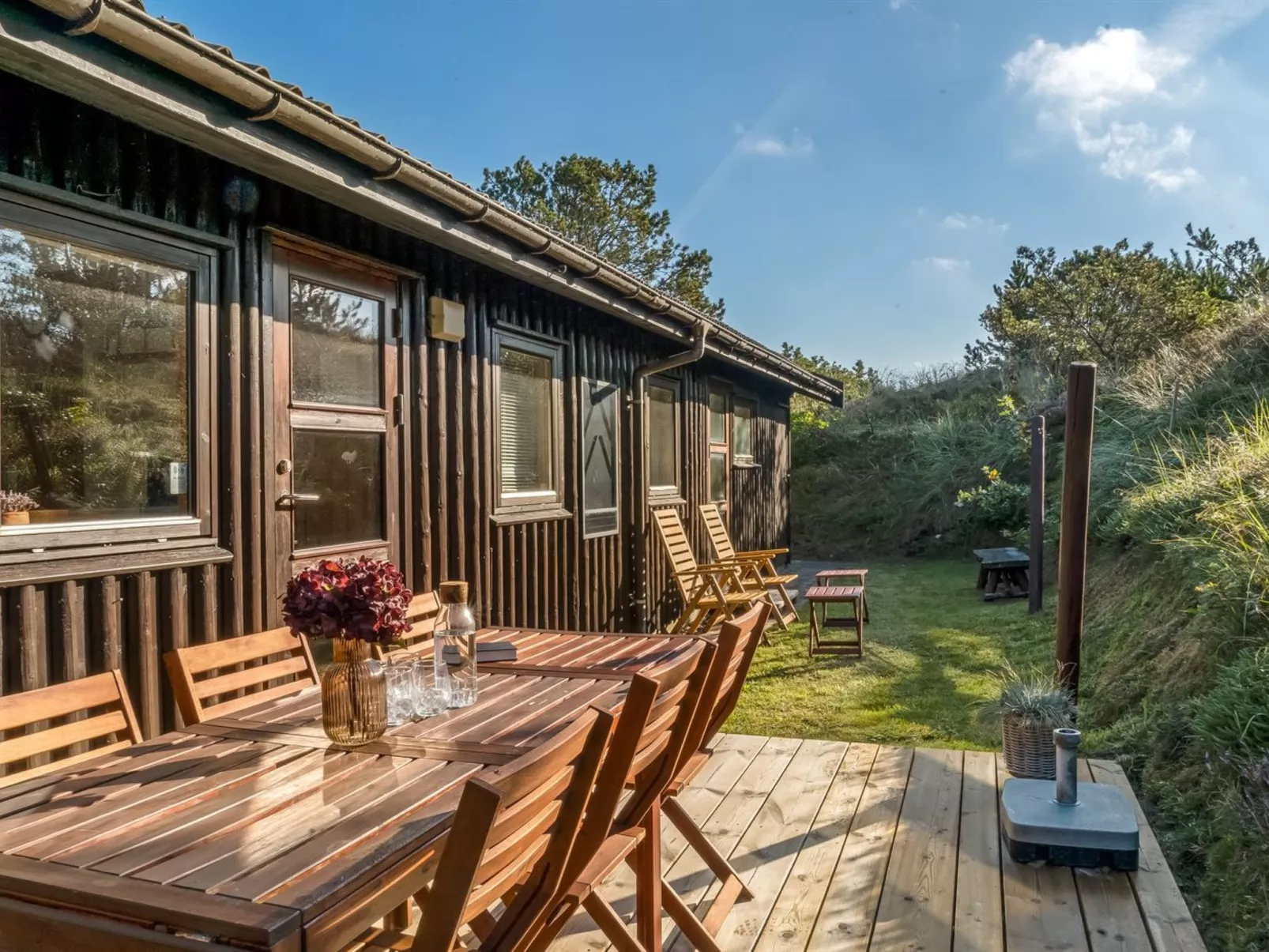 "Anneka" - 750m from the sea