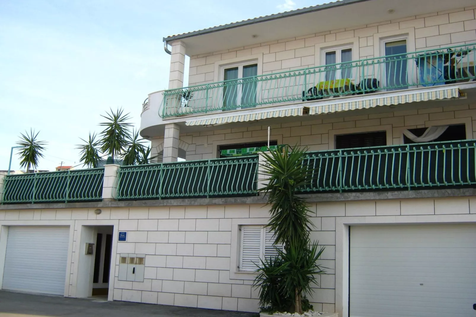 Beachfront Mastrinka Apartments with Sea View - Studio Apartment with Terrace and Sea View