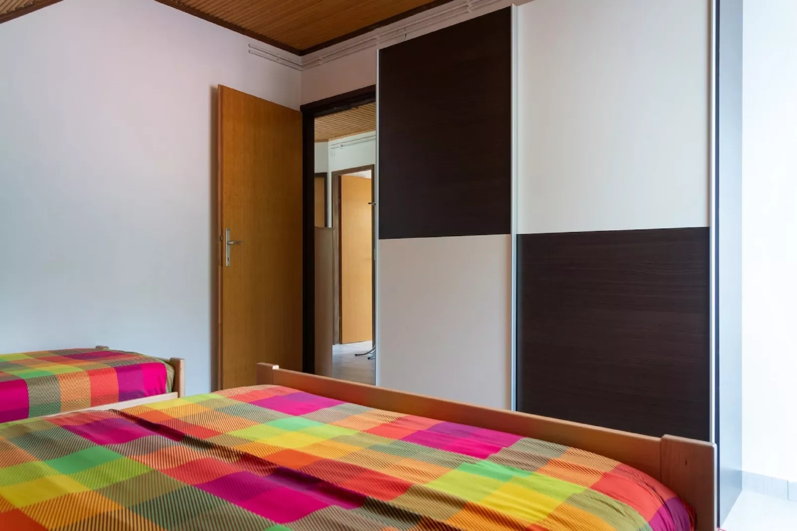 Attic Apartment with Balcony A2