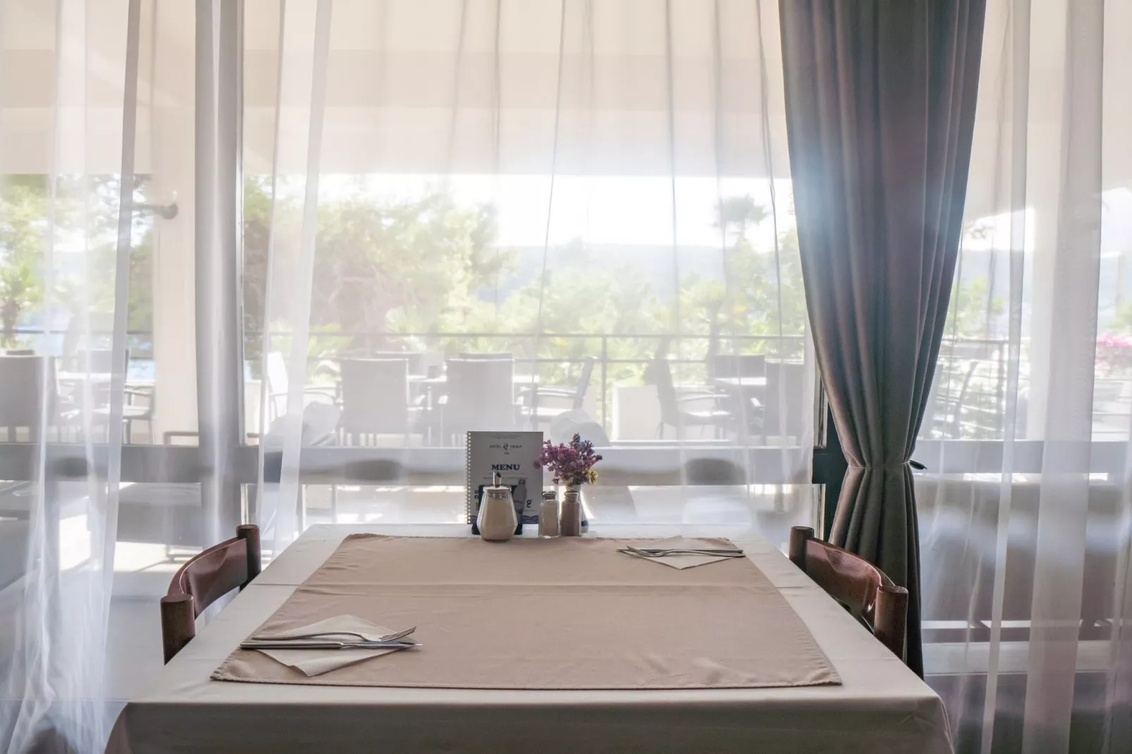 Hotel Issa - Triple Room Sea View