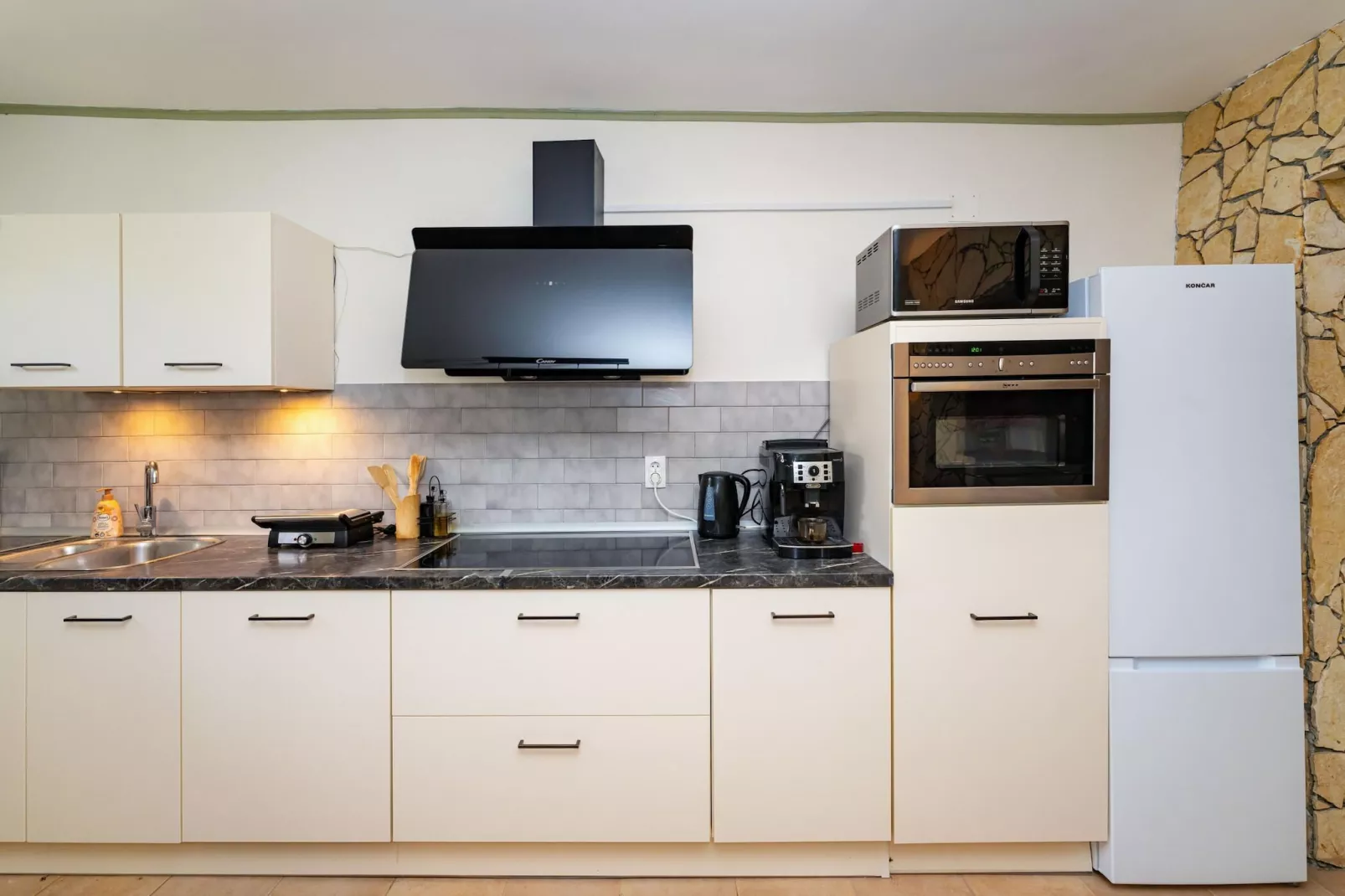 Holiday home Burgija