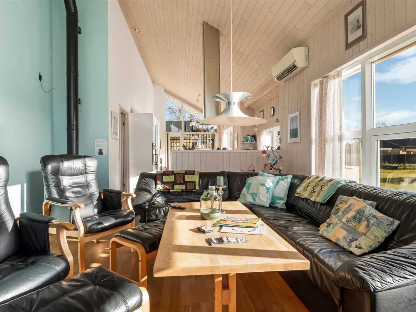 "Tjorven" - 400m from the sea