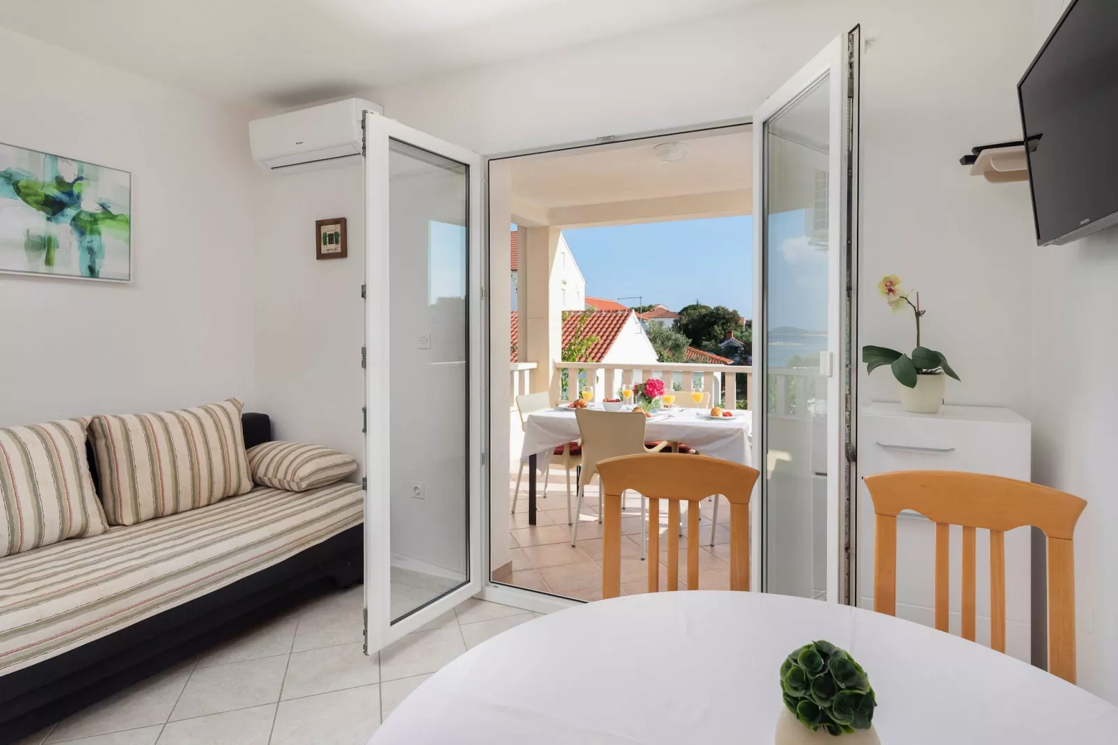 Apartments Bella Vista -One Bedroom Apartment with Terrace and Sea View (A2)