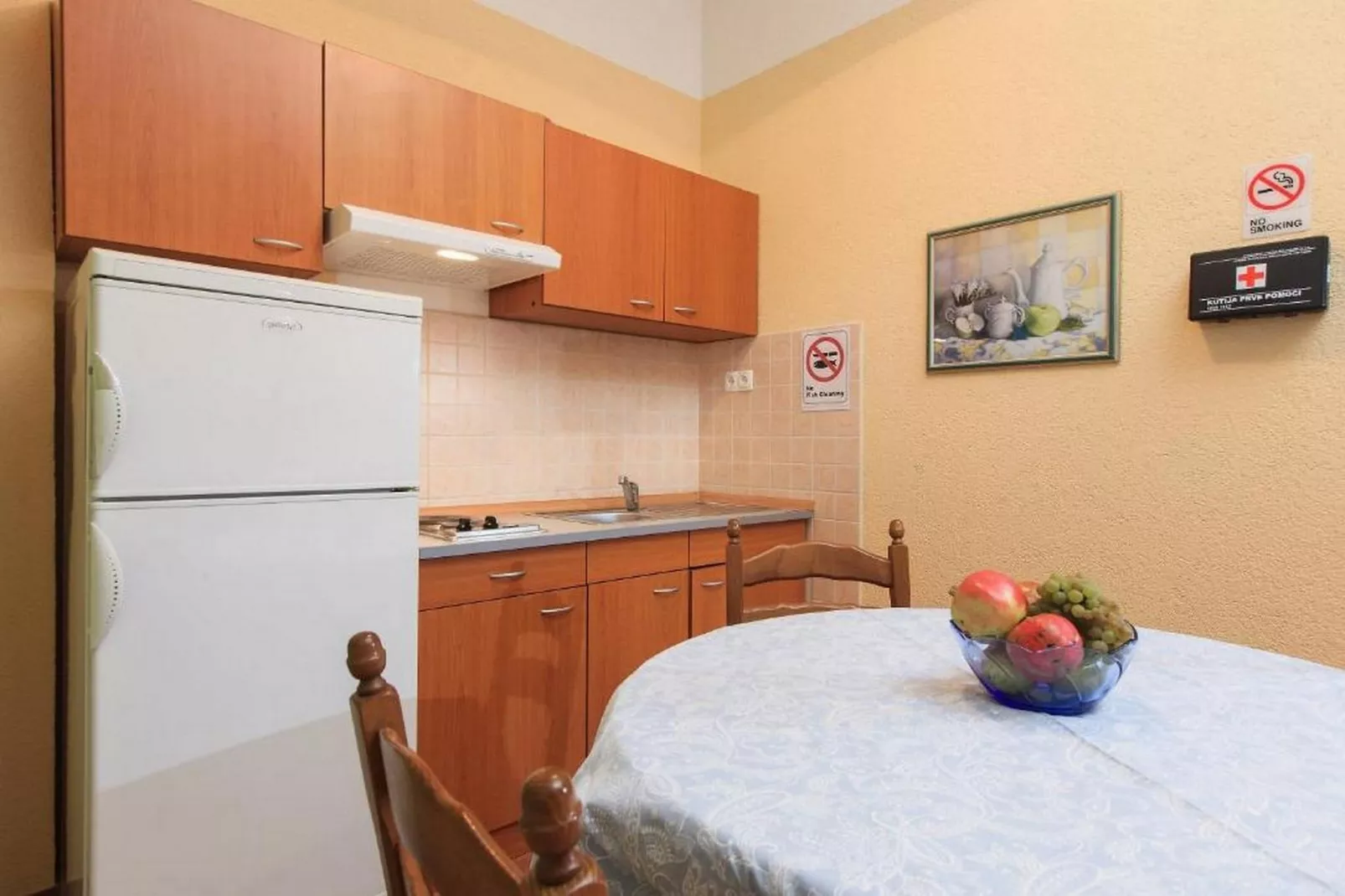 Summerheaven Apartments - Standard Studio Apartment with Balcony and Sea View A1