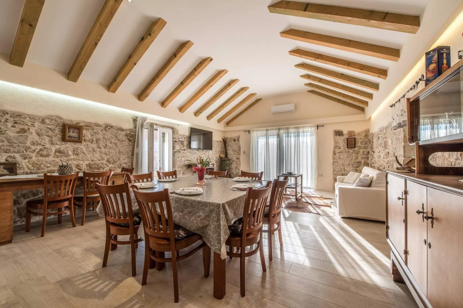 Authentic Villa Zvonko