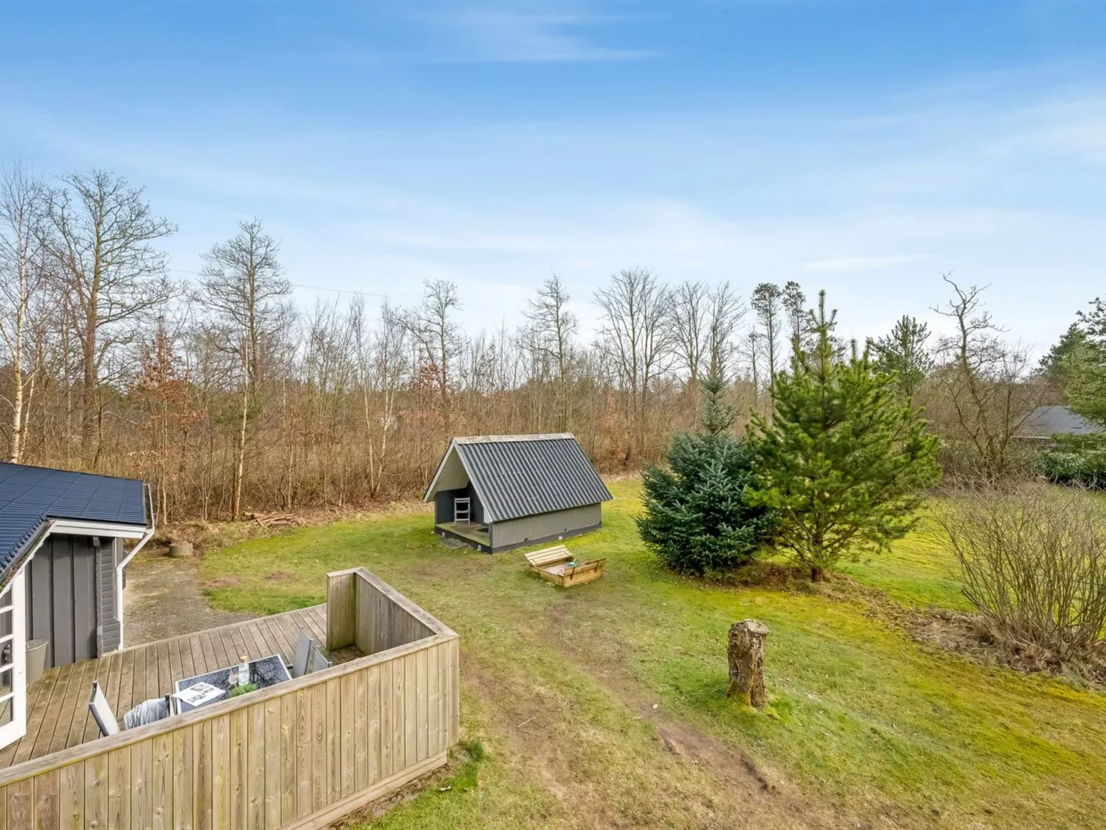 "Leandra" - 11km from the sea