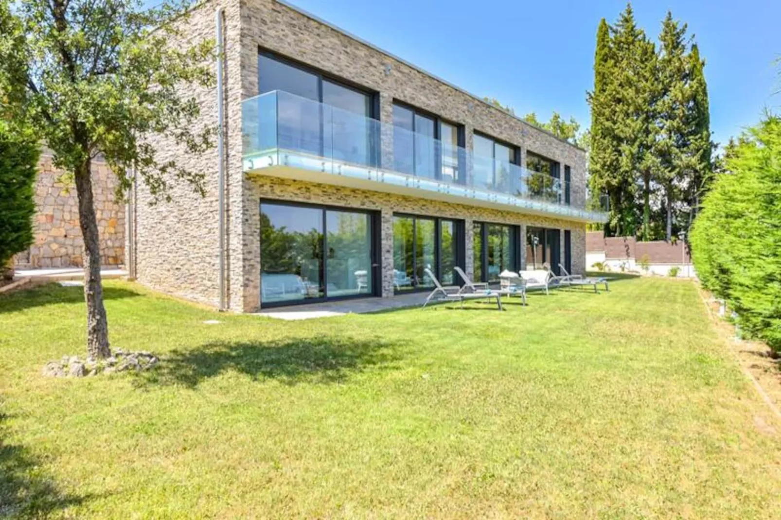 Résidence Villa D&rsquo;architecte Avec Piscine Chauff&eacute;e Pour 10 !