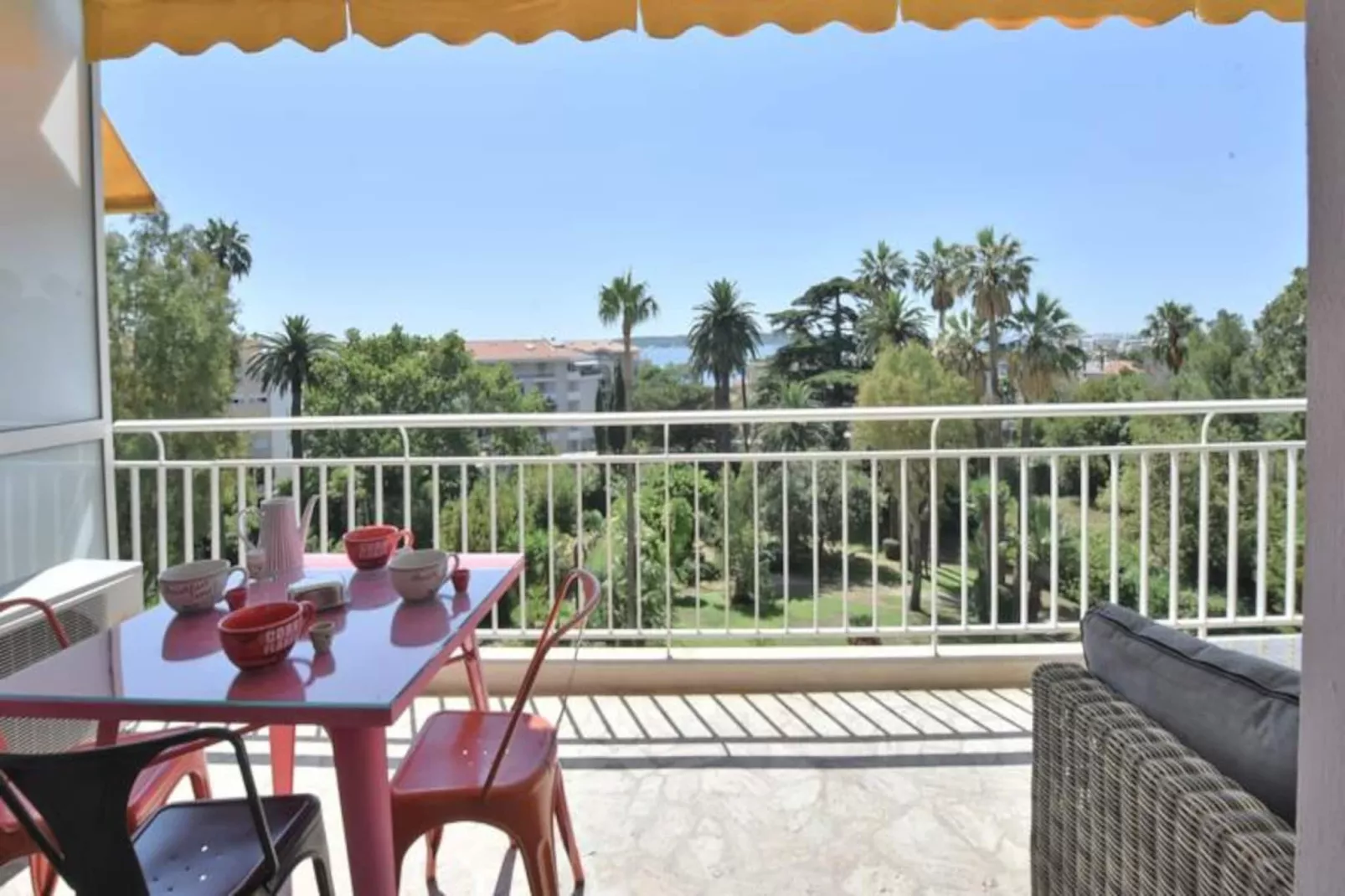 Résidence 2p Avec Terrasse Et Vue Mer à Deux Pas Des Plages