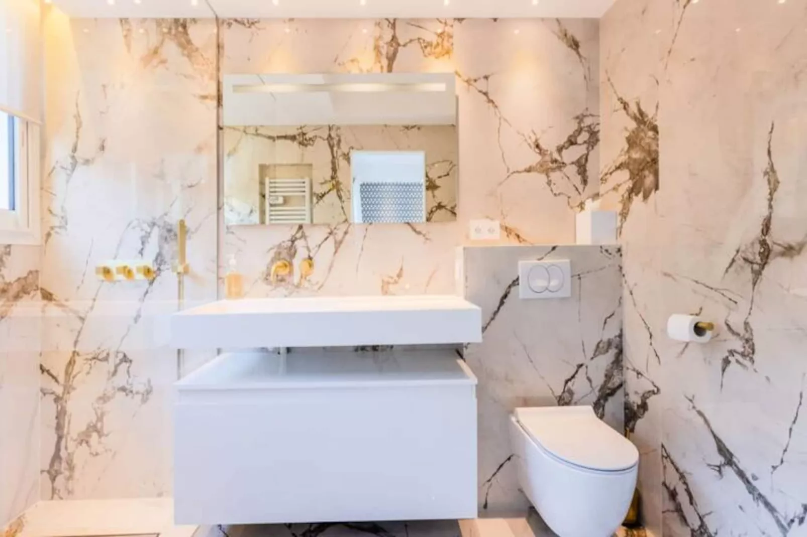 Résidence 4p De 96m&sup2; Sur Les Hauteurs De Cannes