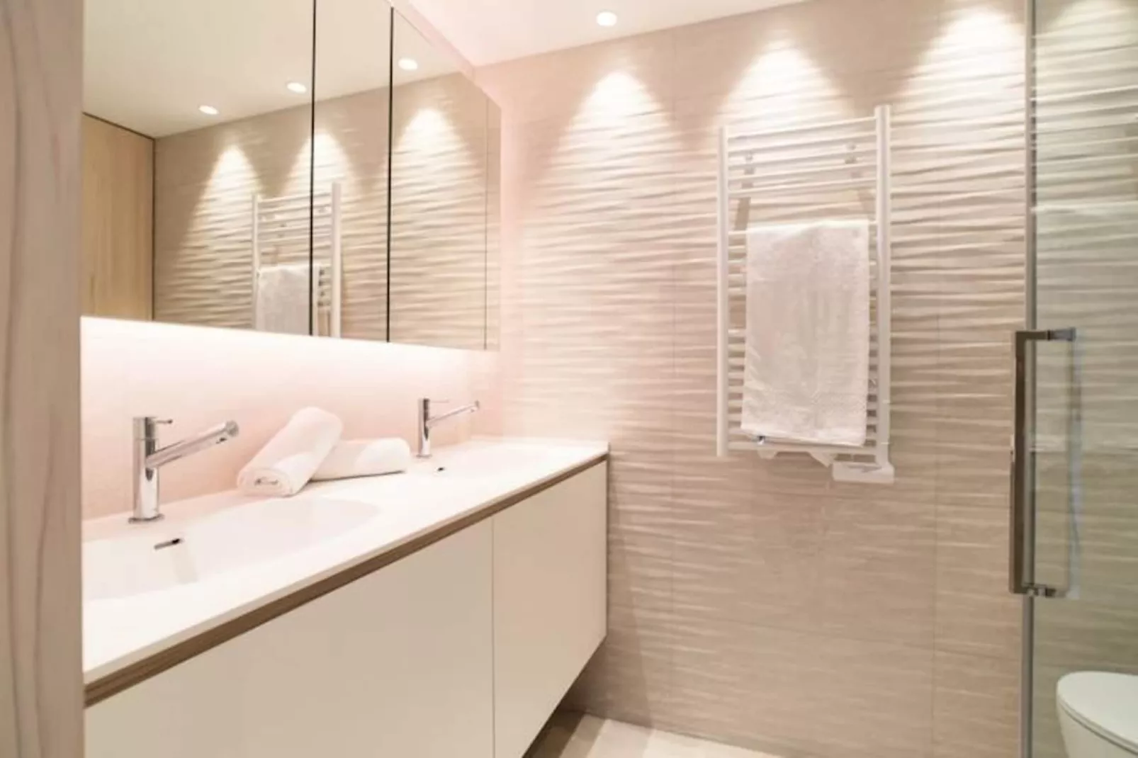 Résidence 2p Avec Terrasse Vue Mer & Parking, 2min Des Plages