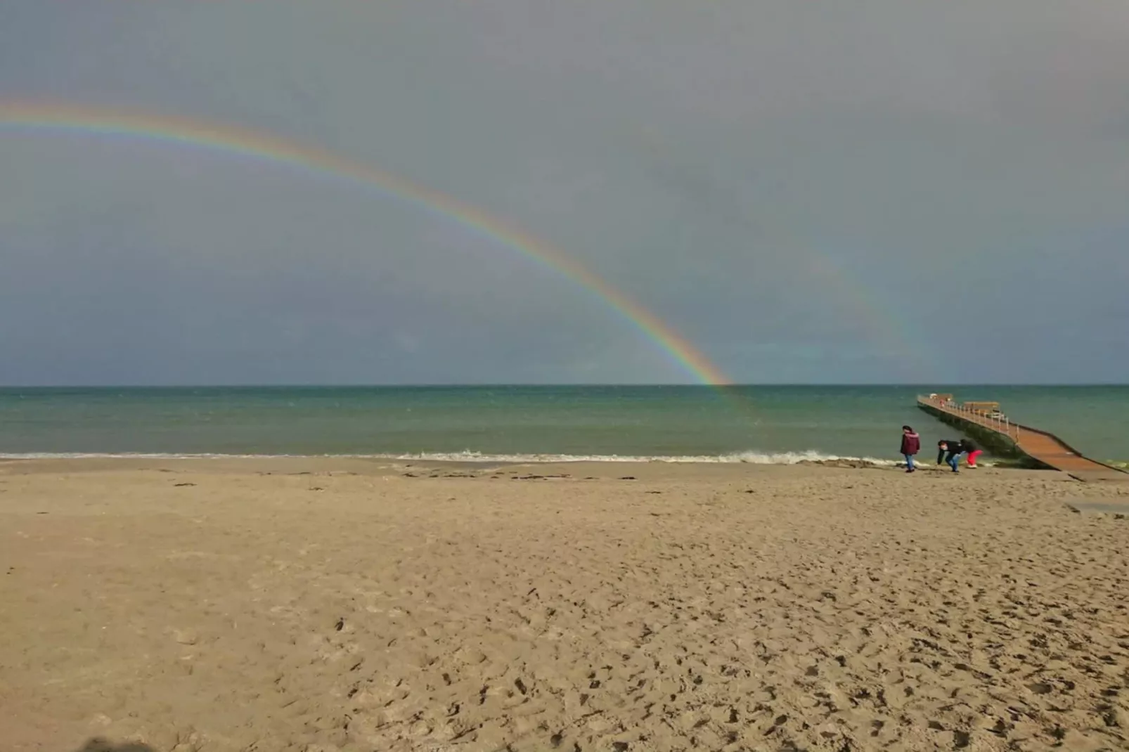 Luxe toevluchtsoord bij Bratten Strand-By Traum-Waterzicht