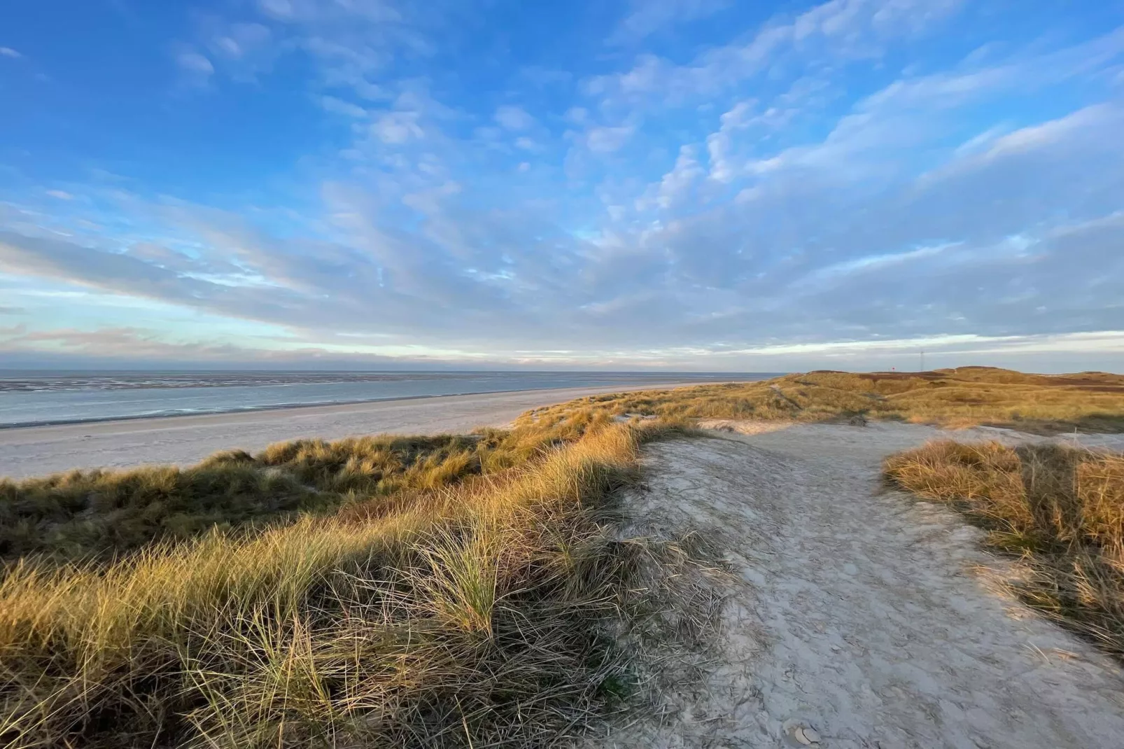 Ruim toevluchtsoord met uitzicht -- By Traum Ferienwohnungen-Niet-getagd