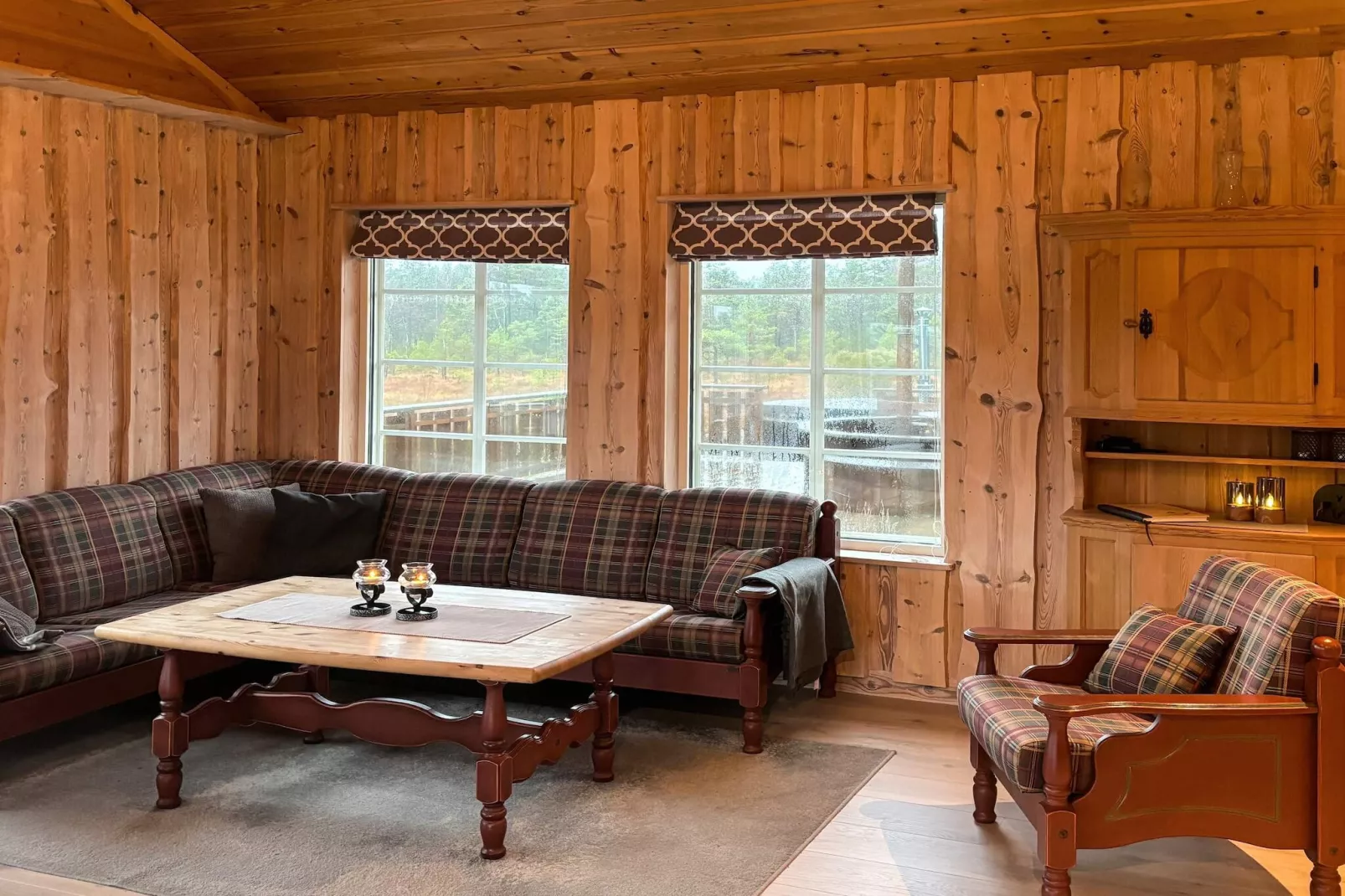 76409 TROLLHYTTA-Binnen