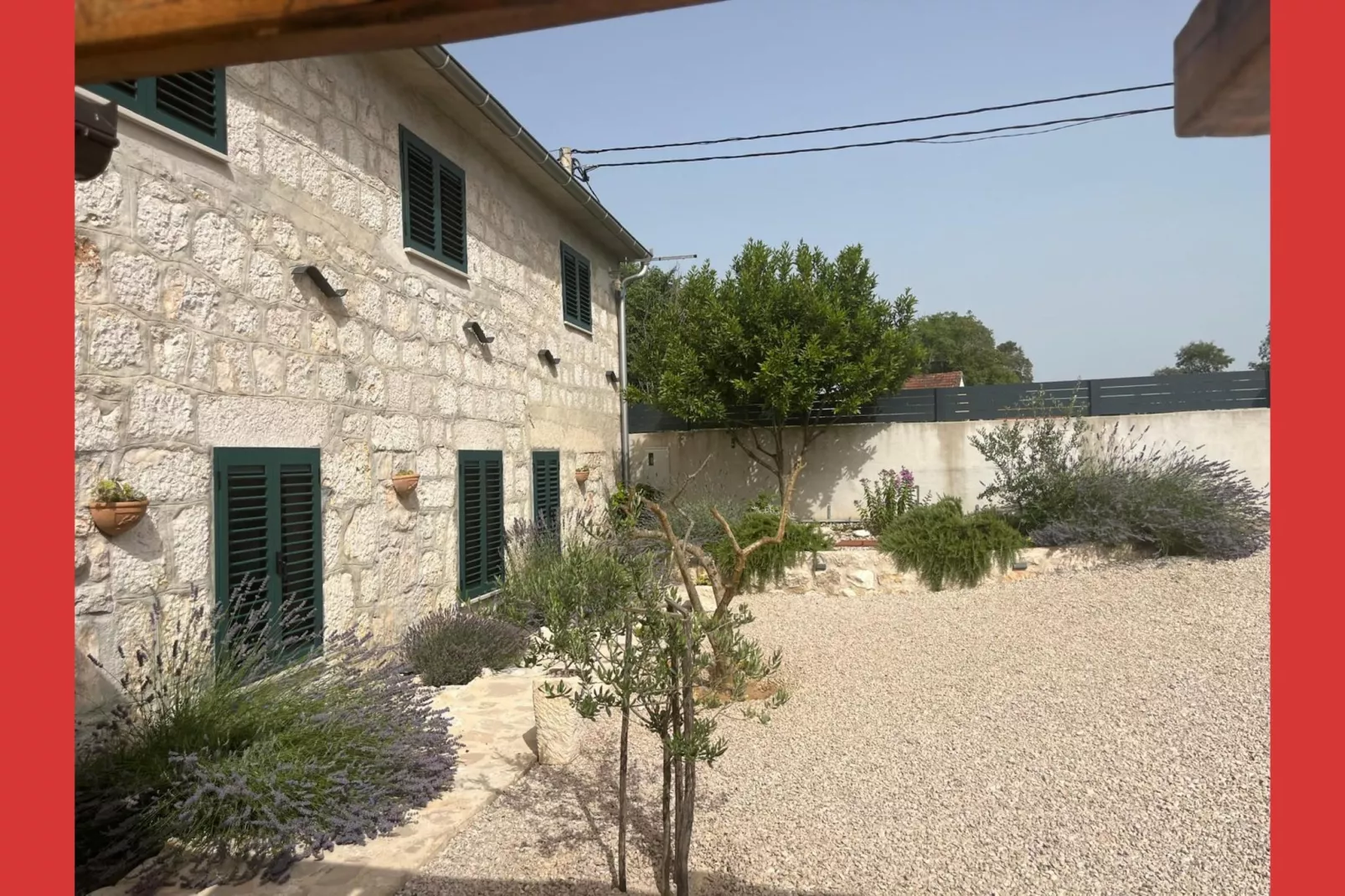 Eli-Buitenkant zomer