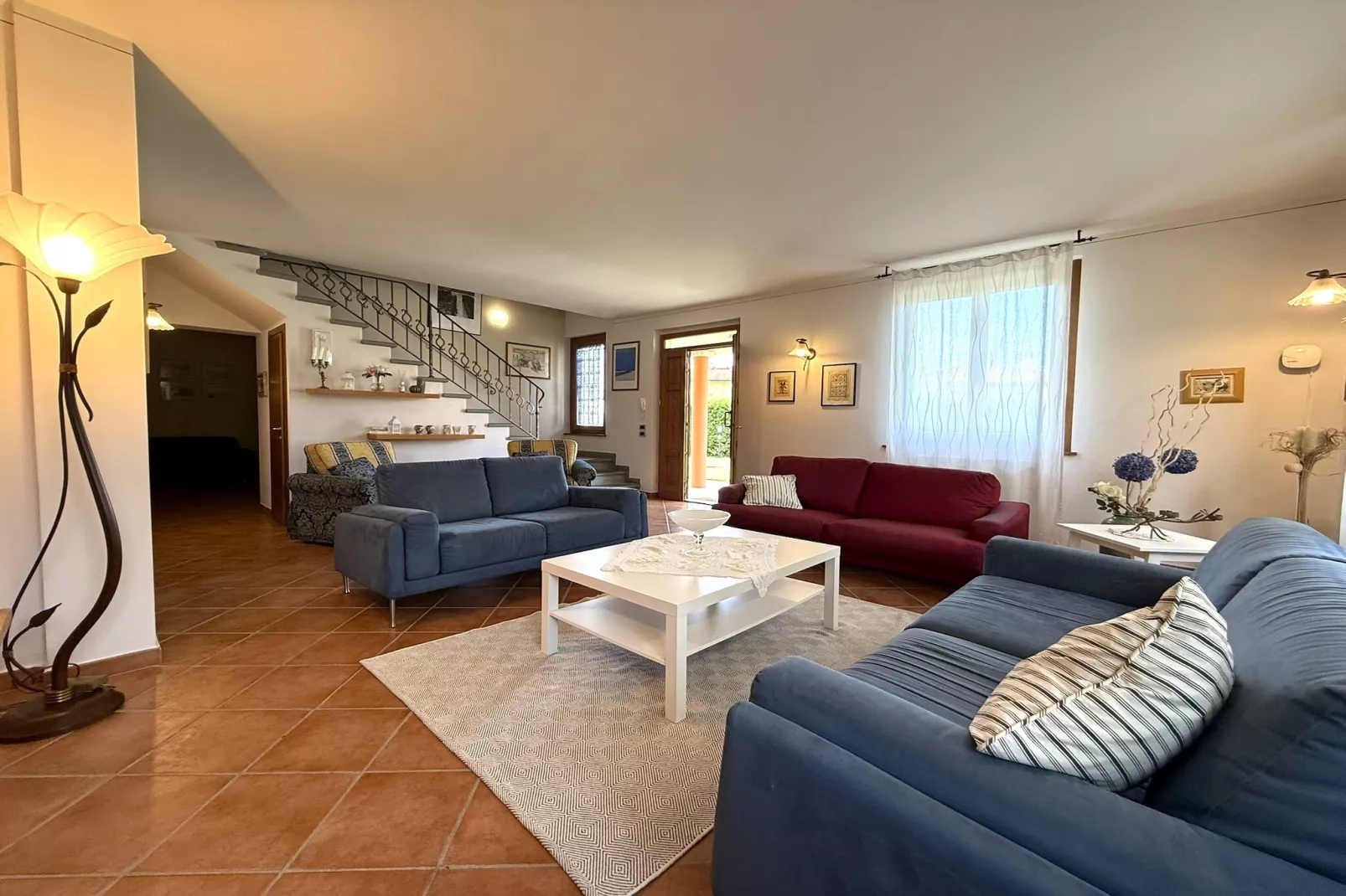 Villa a Loro Ciuffenna-Woonkamer