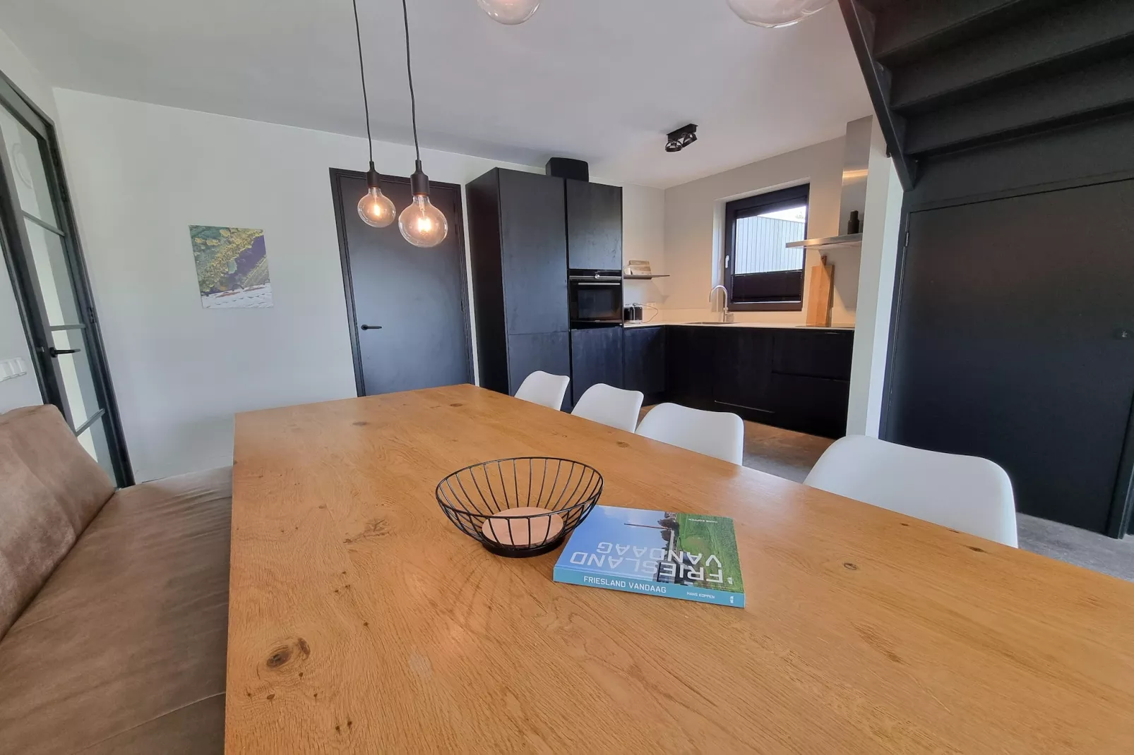 Watervilla Njoggen-Woonkamer