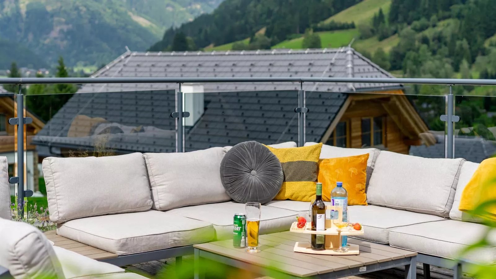 Haus Ganbei-Terrasbalkon