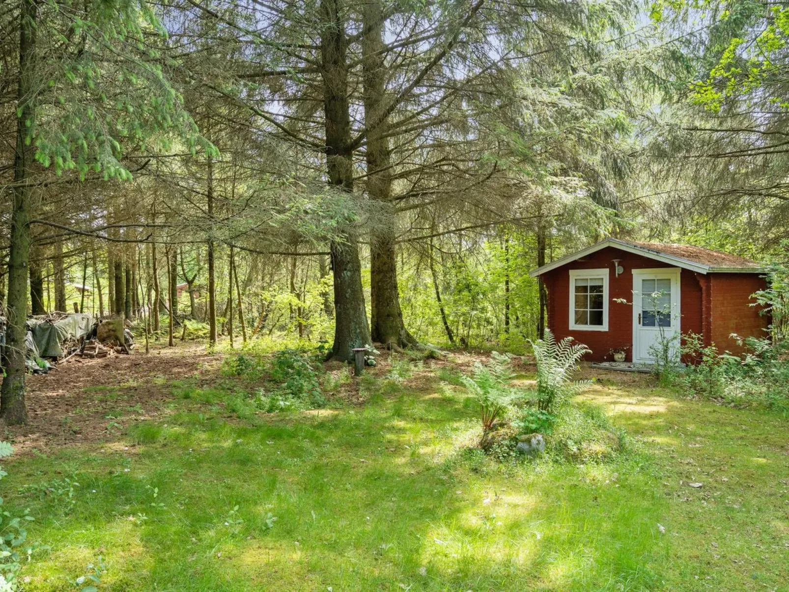 "Deik" - 2km to the fjord-Binnen