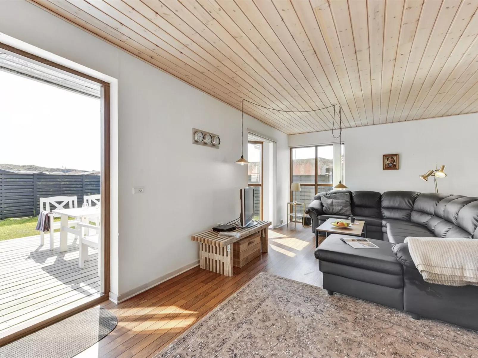 "Ottmar" -  from the sea-Binnen