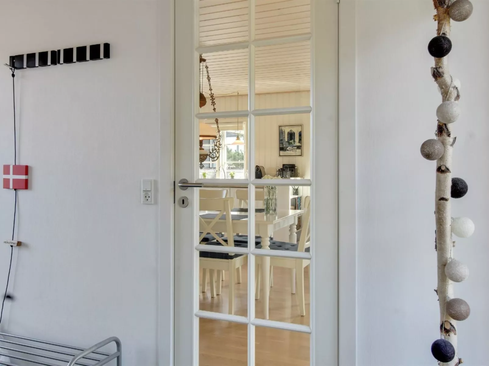 "Soleil" - 300m from the sea-Binnen