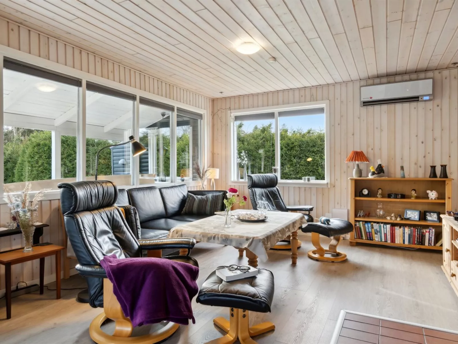 "Sissa" - 1.5km from the sea-Binnen