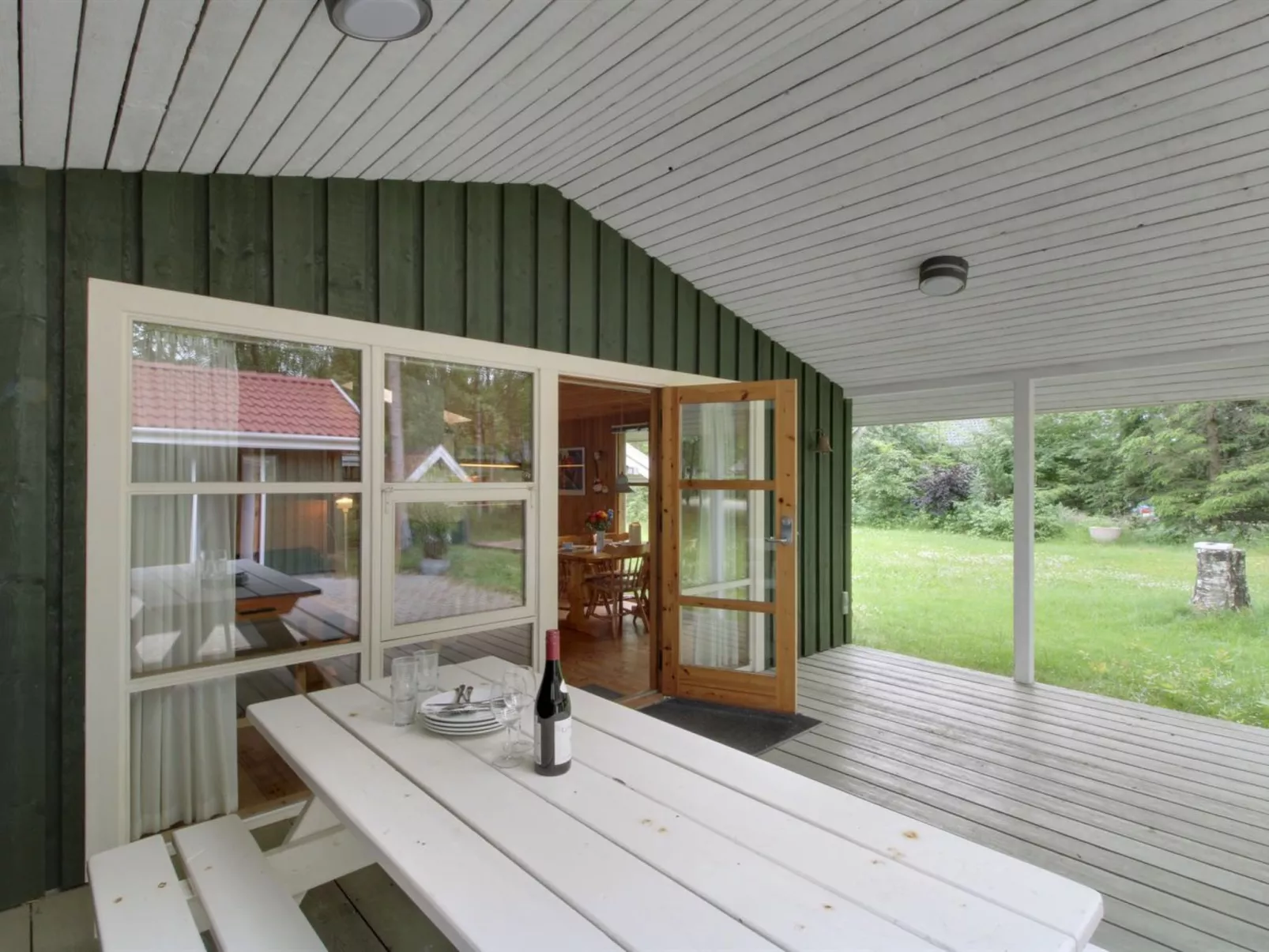 "Gerasim" - 400m from the sea-Buiten