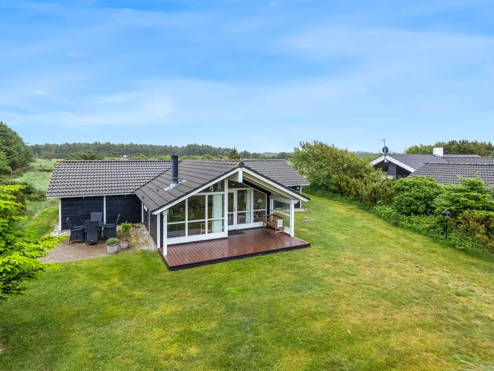 "Leya" - 1.2km from the sea-Buiten