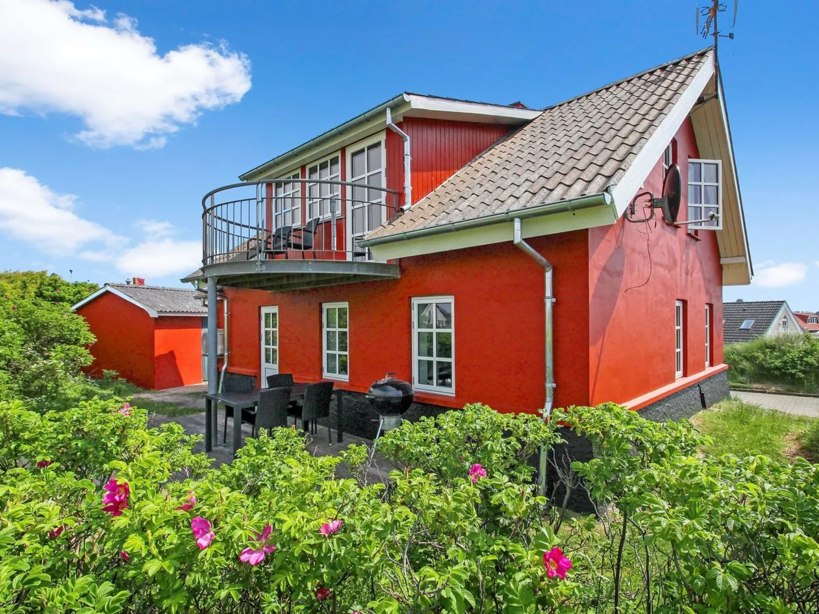 "Karla" - 100m from the sea-Buiten