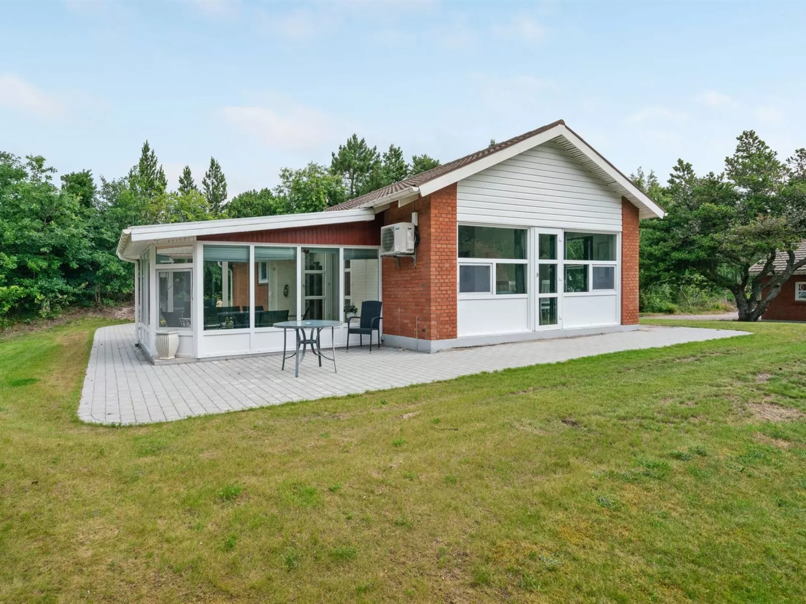 "Gwen" - 2.7km from the sea-Buiten