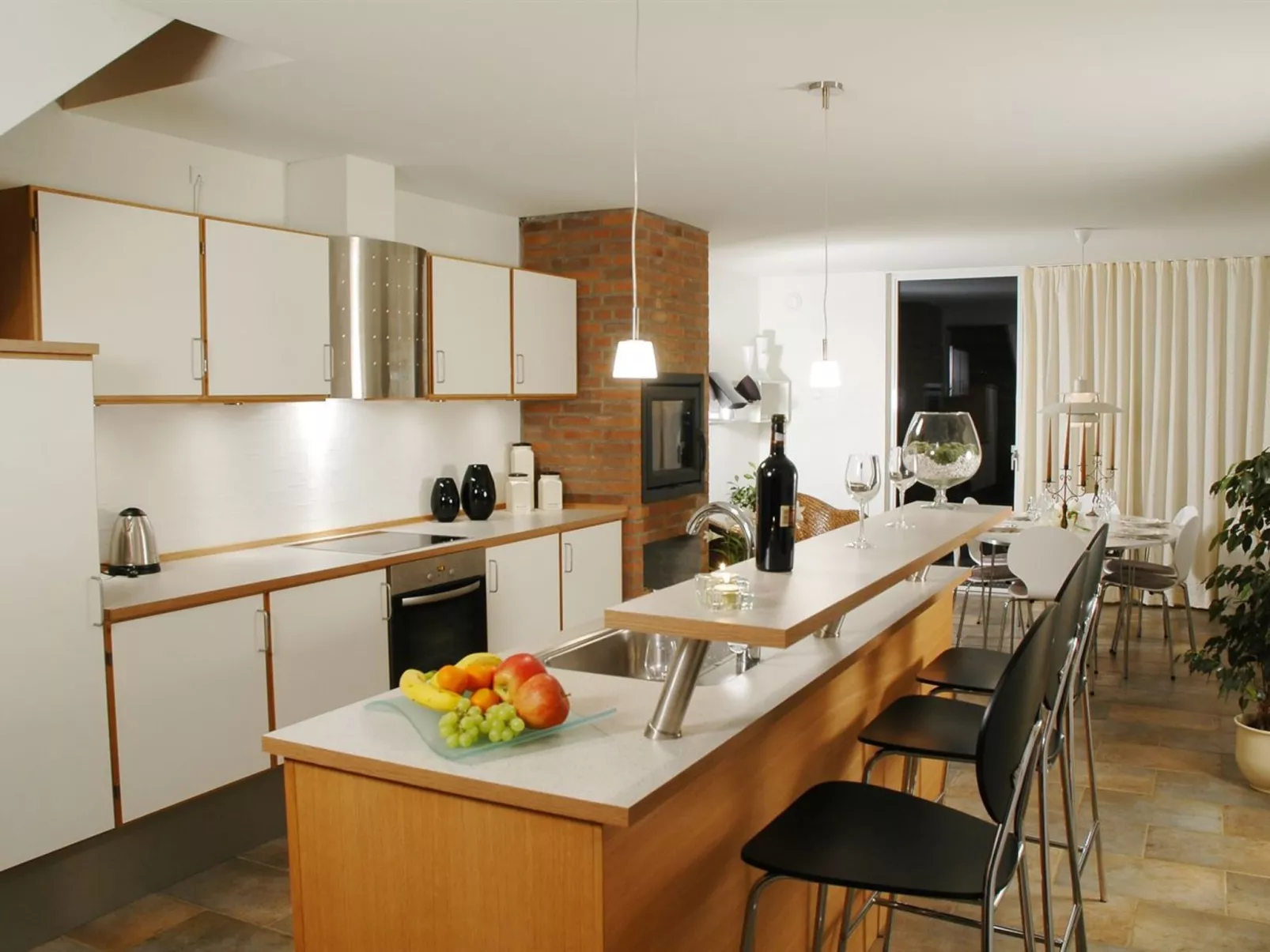 "Sophy" - 2km from the sea-Binnen