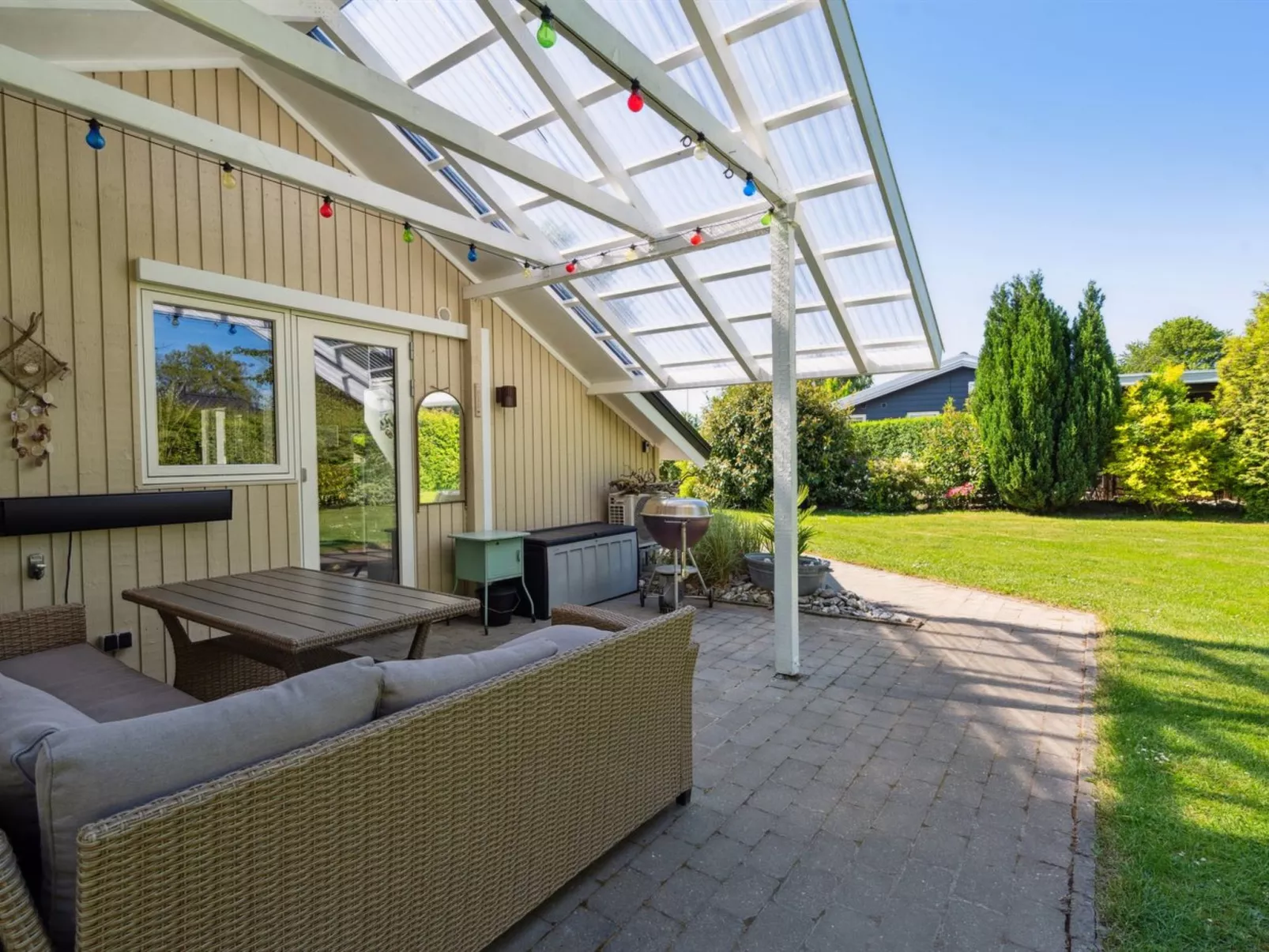 "Kolja" - 525m from the sea-Buiten