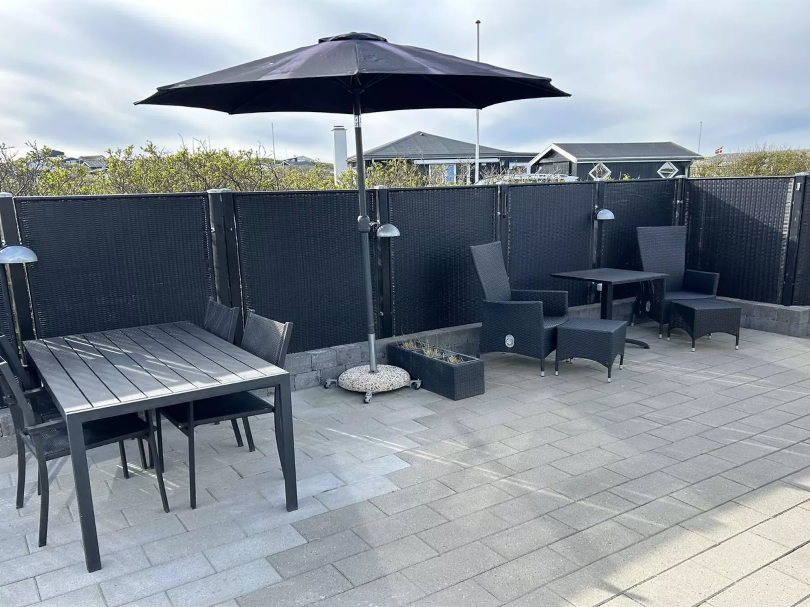 "Laurits" - 300m from the sea-Buiten