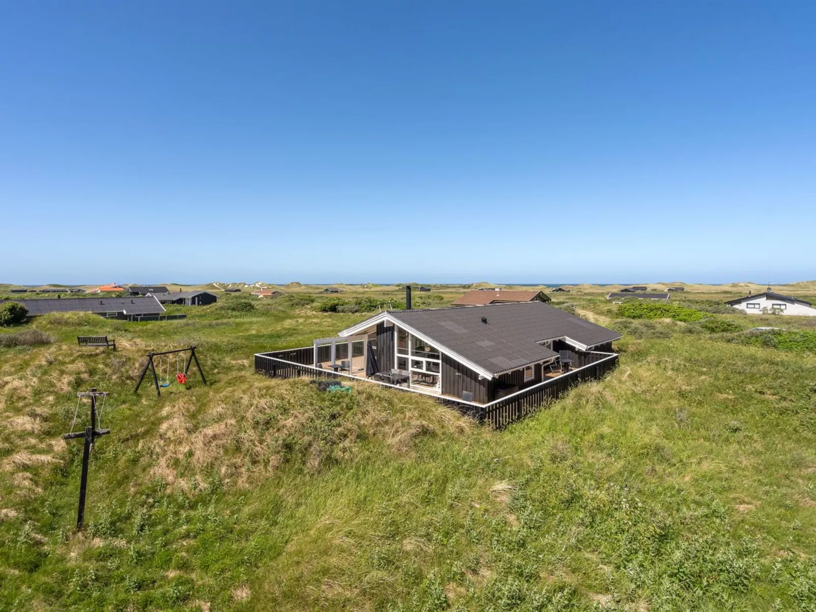 "Randulf" - 450m from the sea-Buiten