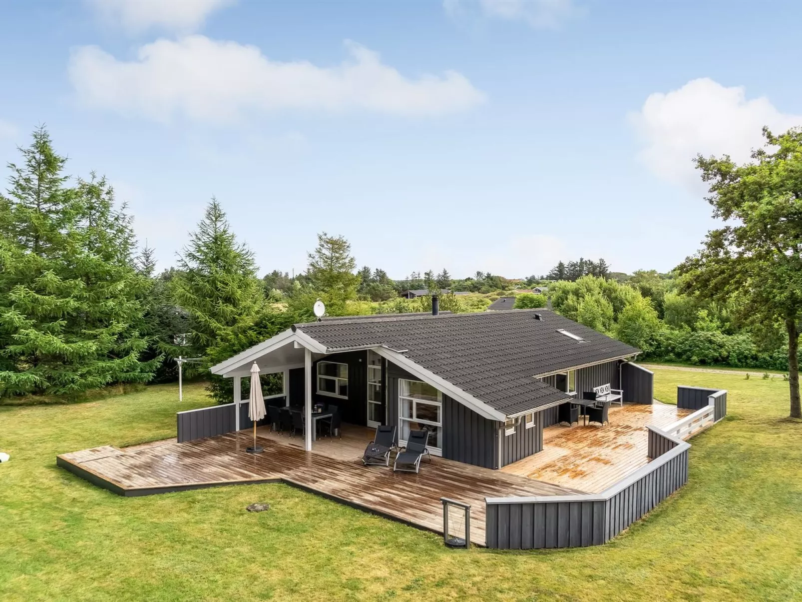 "Dimo" - 700m from the sea-Buiten