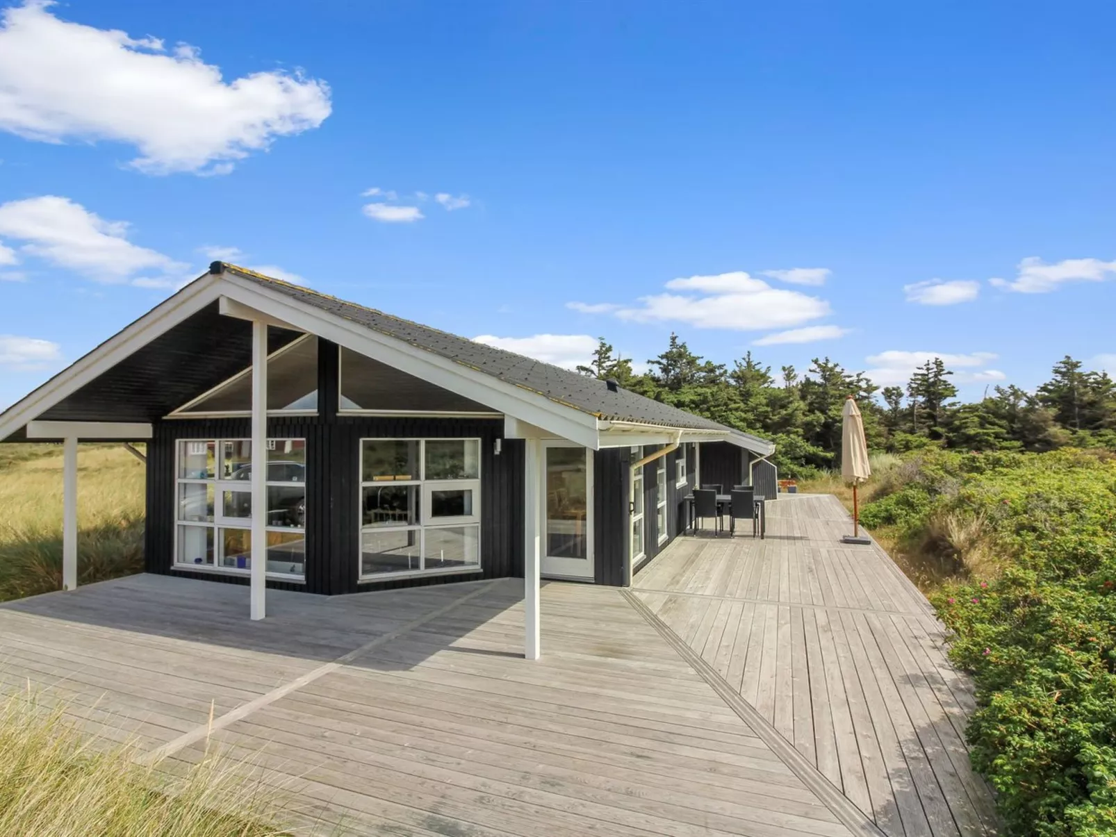 "Kaija" - 300m from the sea-Buiten