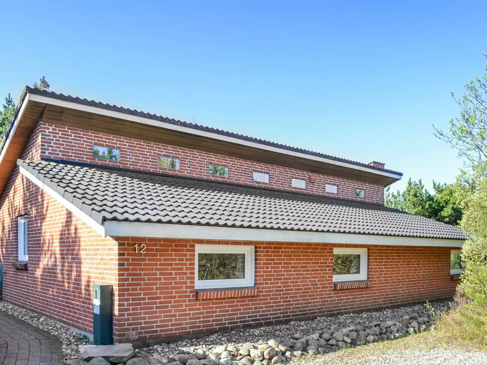 "Elsy" - 2.6km from the sea-Buiten