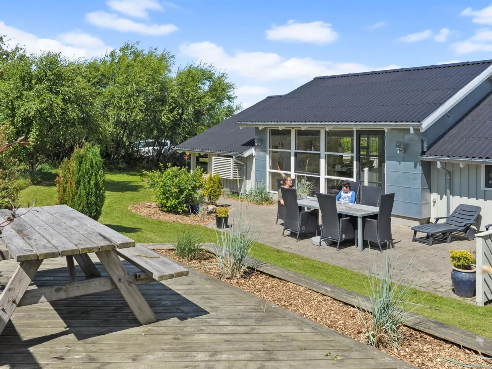 "Mathias" - 625m from the sea-Buiten