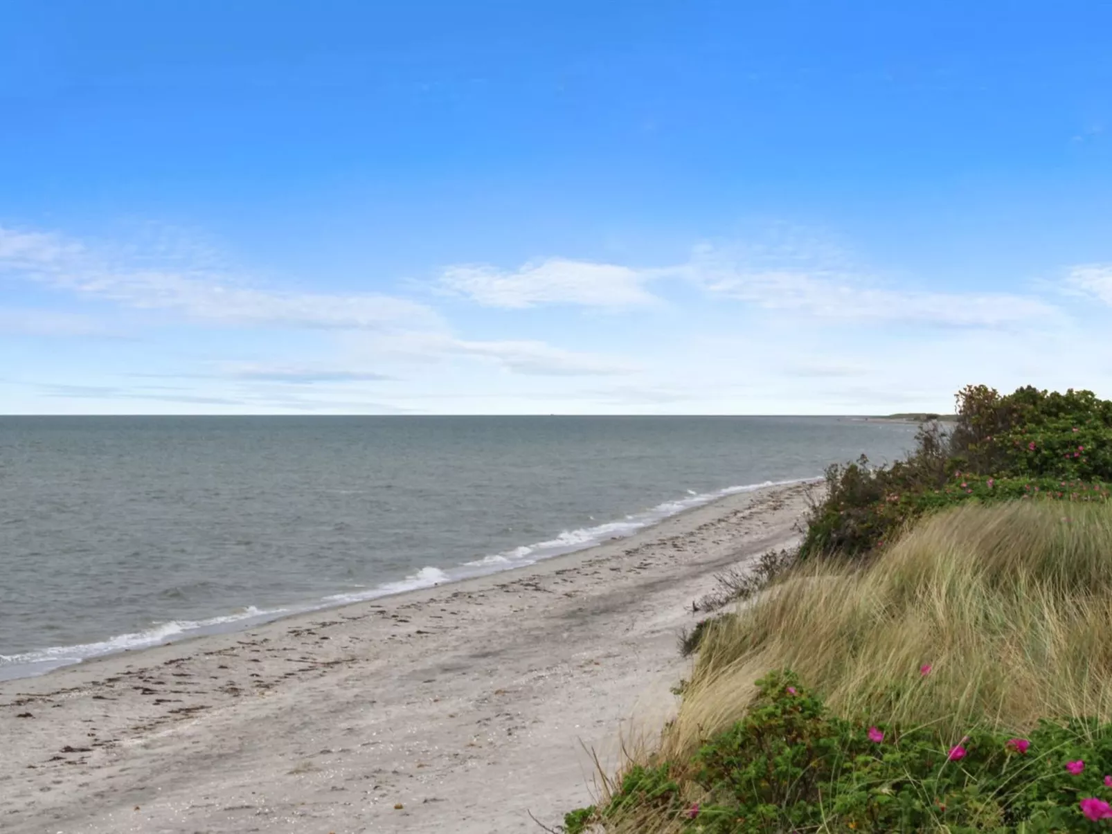 "Berndt" - 50m from the sea