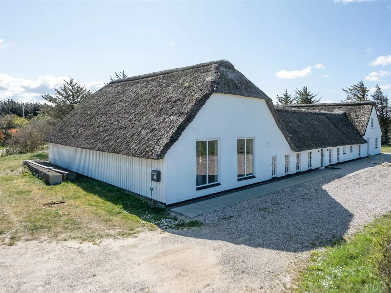 "Cornelius" - 900m from the sea-Buiten