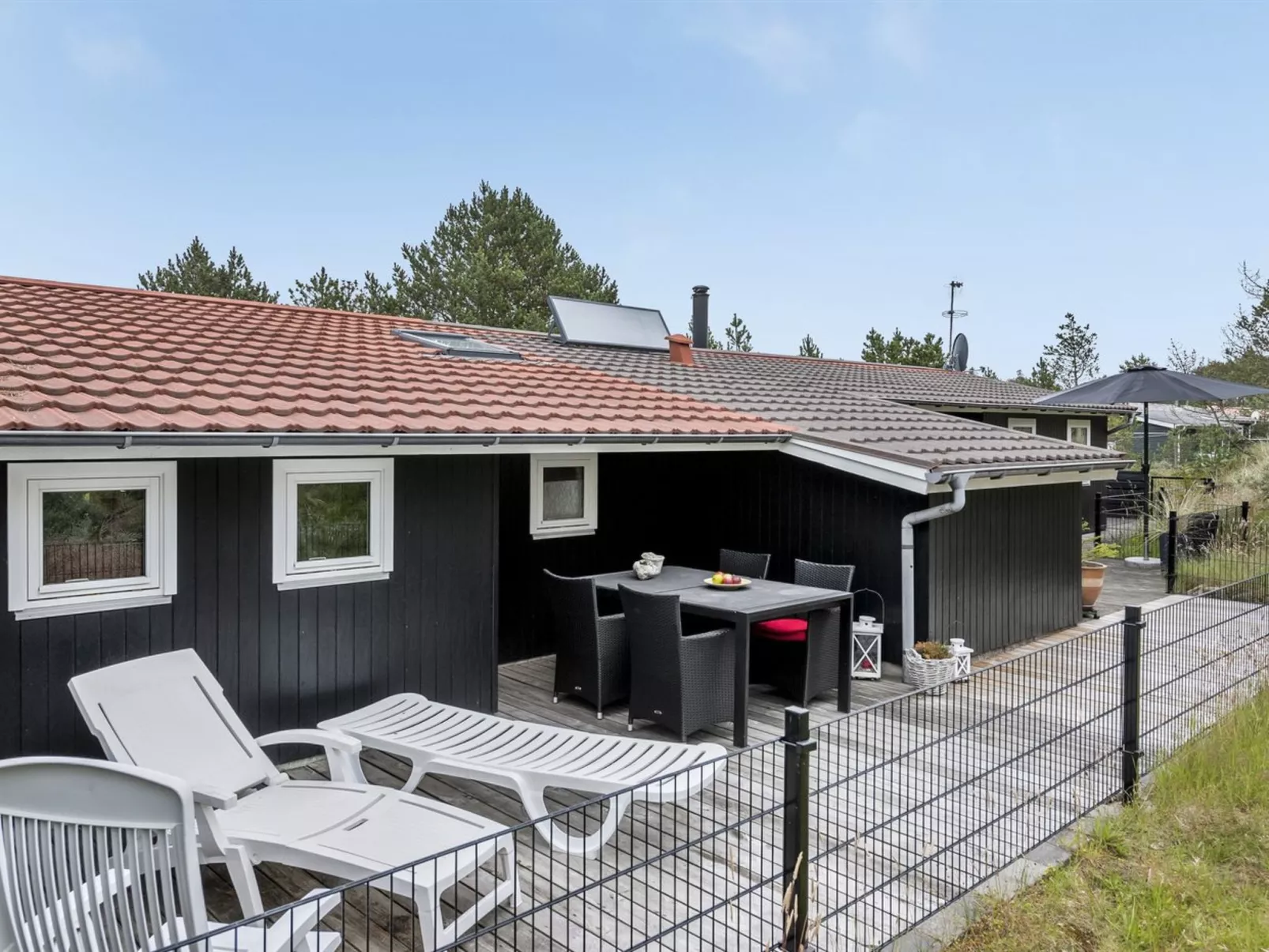 "Emeline" - 1.7km from the sea-Buiten