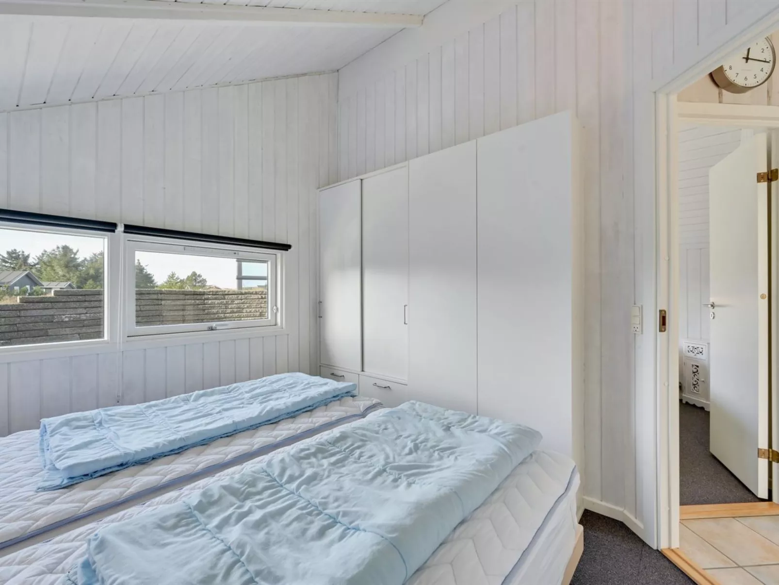 "Cyrill" - 250m to the fjord-Binnen