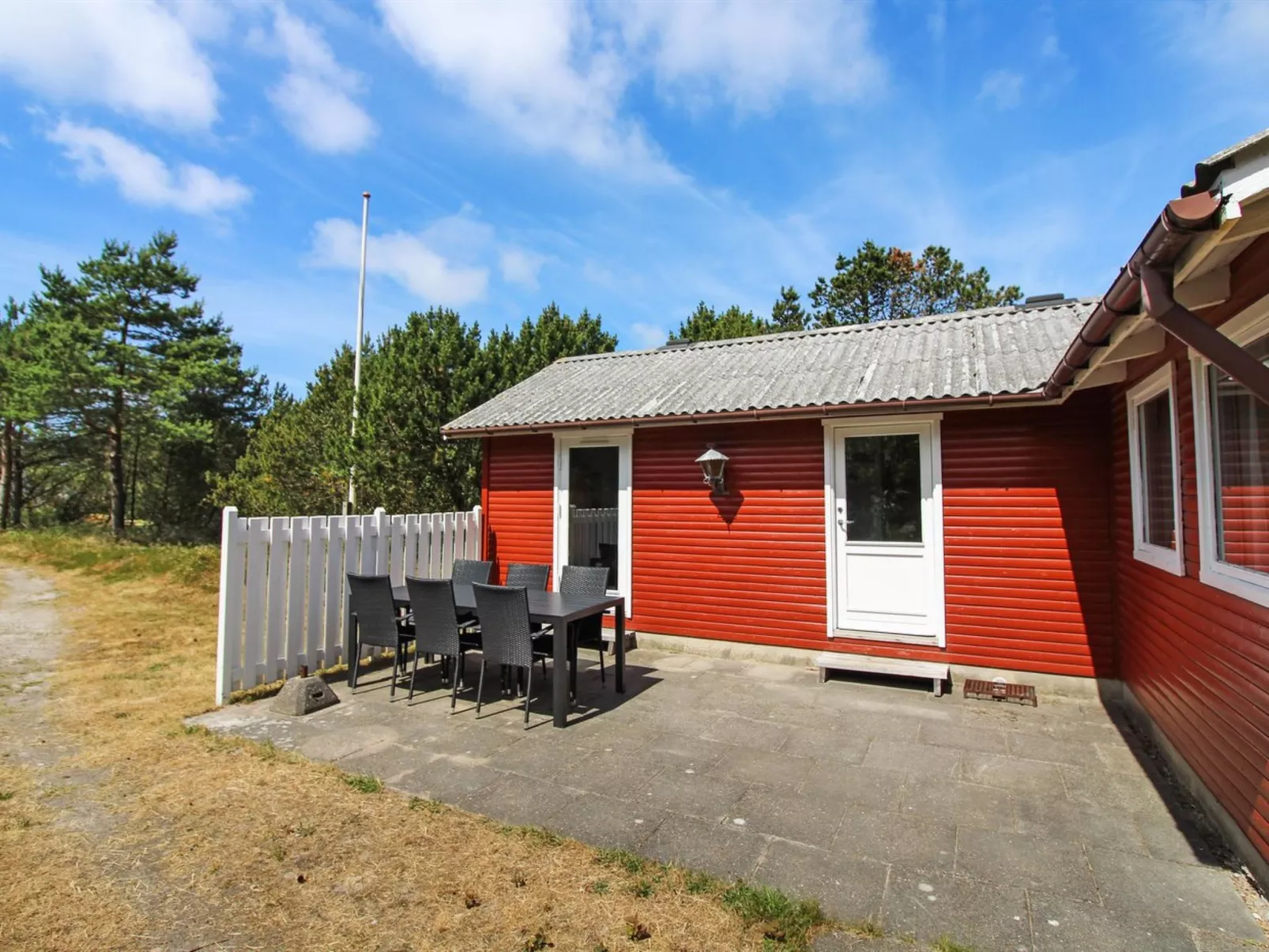 "Ahti" - 900m from the sea-Buiten