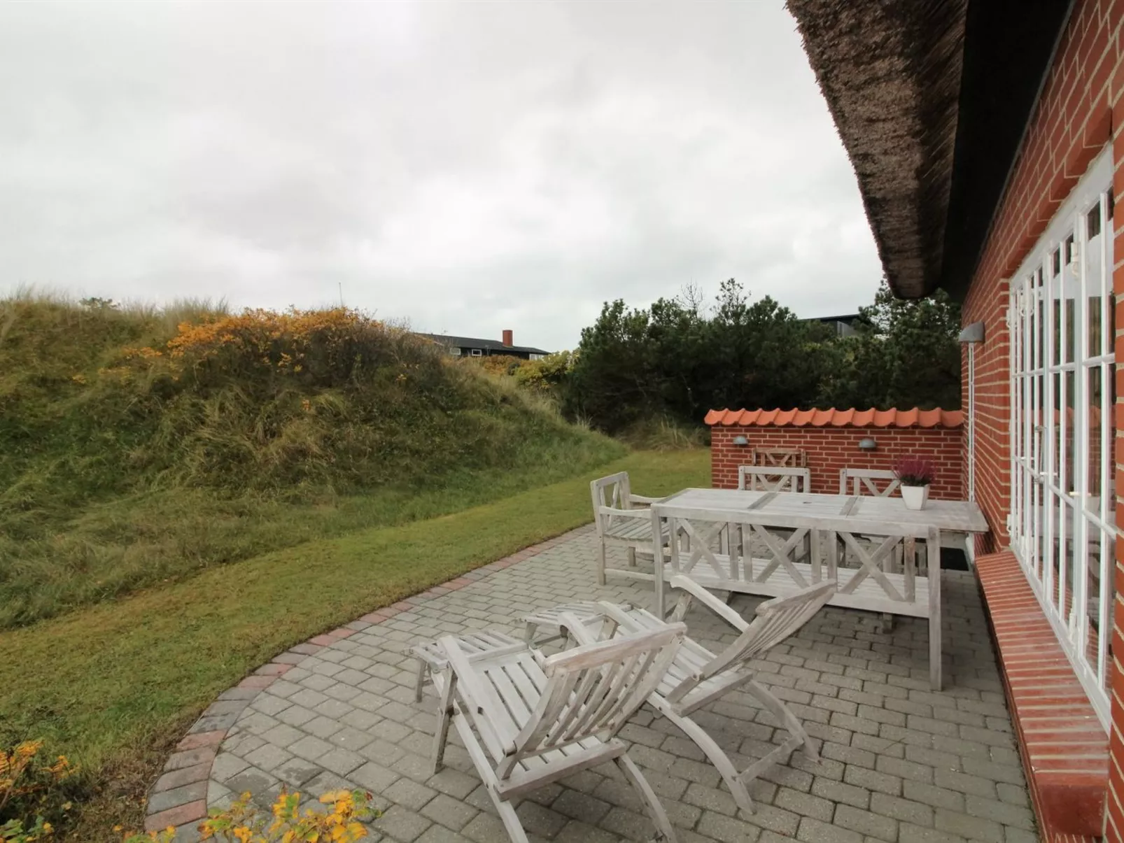 "Lioba" - 400m from the sea-Buiten