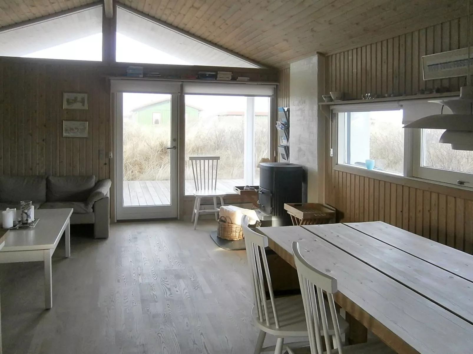 "Märta" - 300m from the sea-Binnen